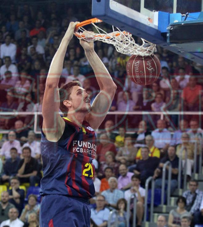 FC Barcelona,77 - Joventut,55