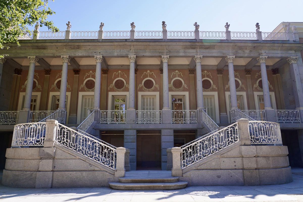 Fachada del palacio tras la restauración.