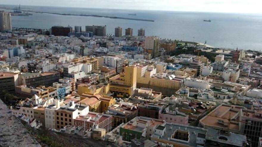 Vista aérea de la zona baja de la capital grancanaria. | la provincia/dlp