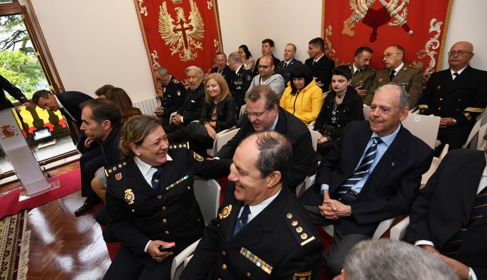 Premios y menciones honoríficas de las Fuerzas Armadas en Pontevedra