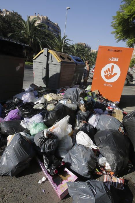 Basura en las calles de Alicante