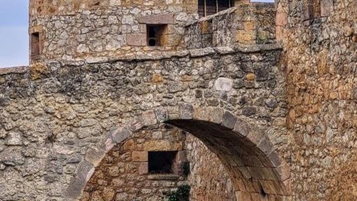Castilla y León| El castillo de Almenar en Soria