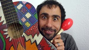 Mau interpreta ’Dollar Bill’ en acústic per a EL PERIÓDICO