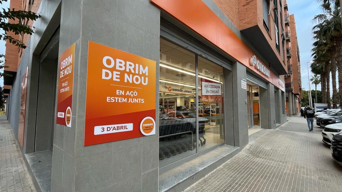 Reapertura de la tienda Consum de Catarroja