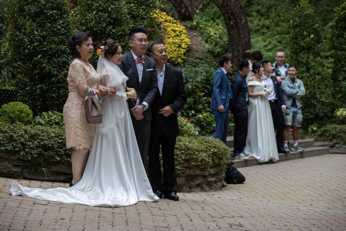 El Día de San Valentín se considera un día propicio para casarse en Hong Kong (China)