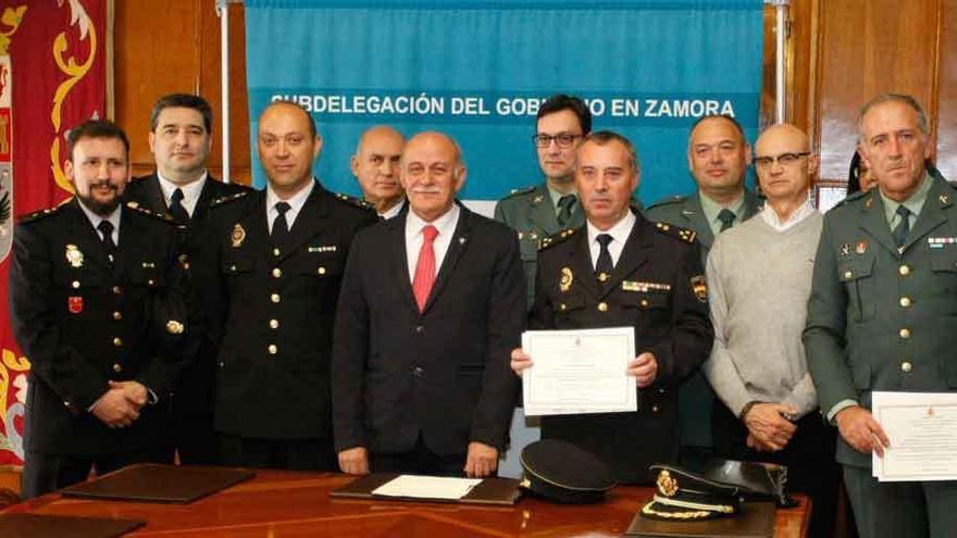 Entrega de diplomas a Policía Nacional y Guardia Civil