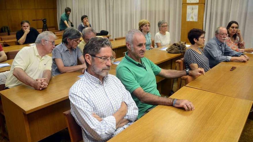 Asistentes a la jornada que conmemoró la labor investigadora del botánico Merino. // Rafa Vázquez