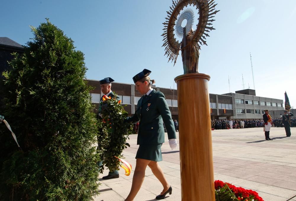 Acto del Día de la Hispanidad en el cuartel de El Rubín, en Oviedo