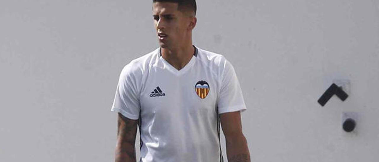 Los 3 &#039;caños&#039; de Cancelo