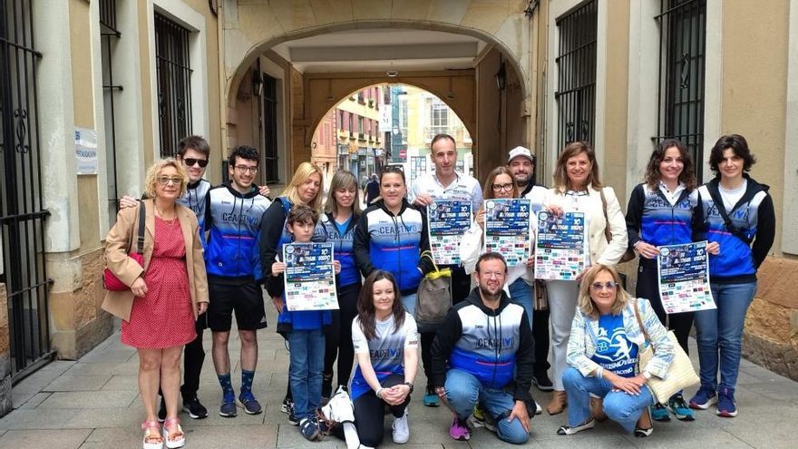 La carrera para dar visibilidad al autismo en Oviedo aspira a superar los 1.200 participantes
