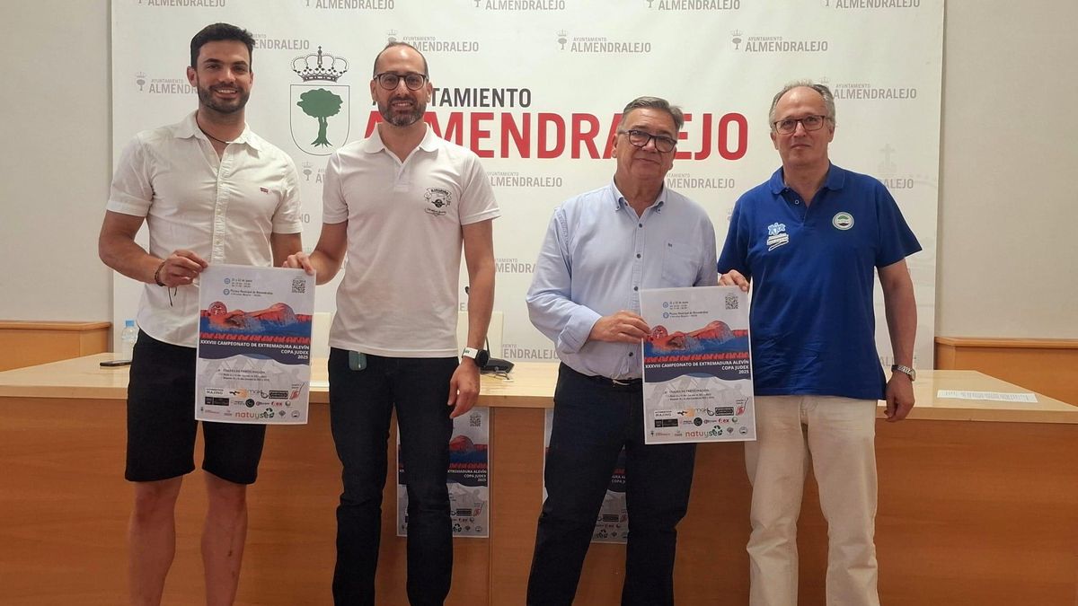 Presentación de los campeonatos en el ayuntamiento de Almendralejo.
