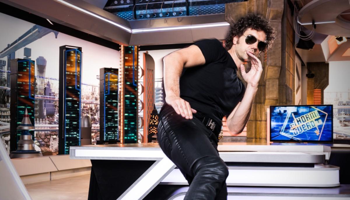 El Hombre de negro, en una imagen promocional de 'El Hormiguero'