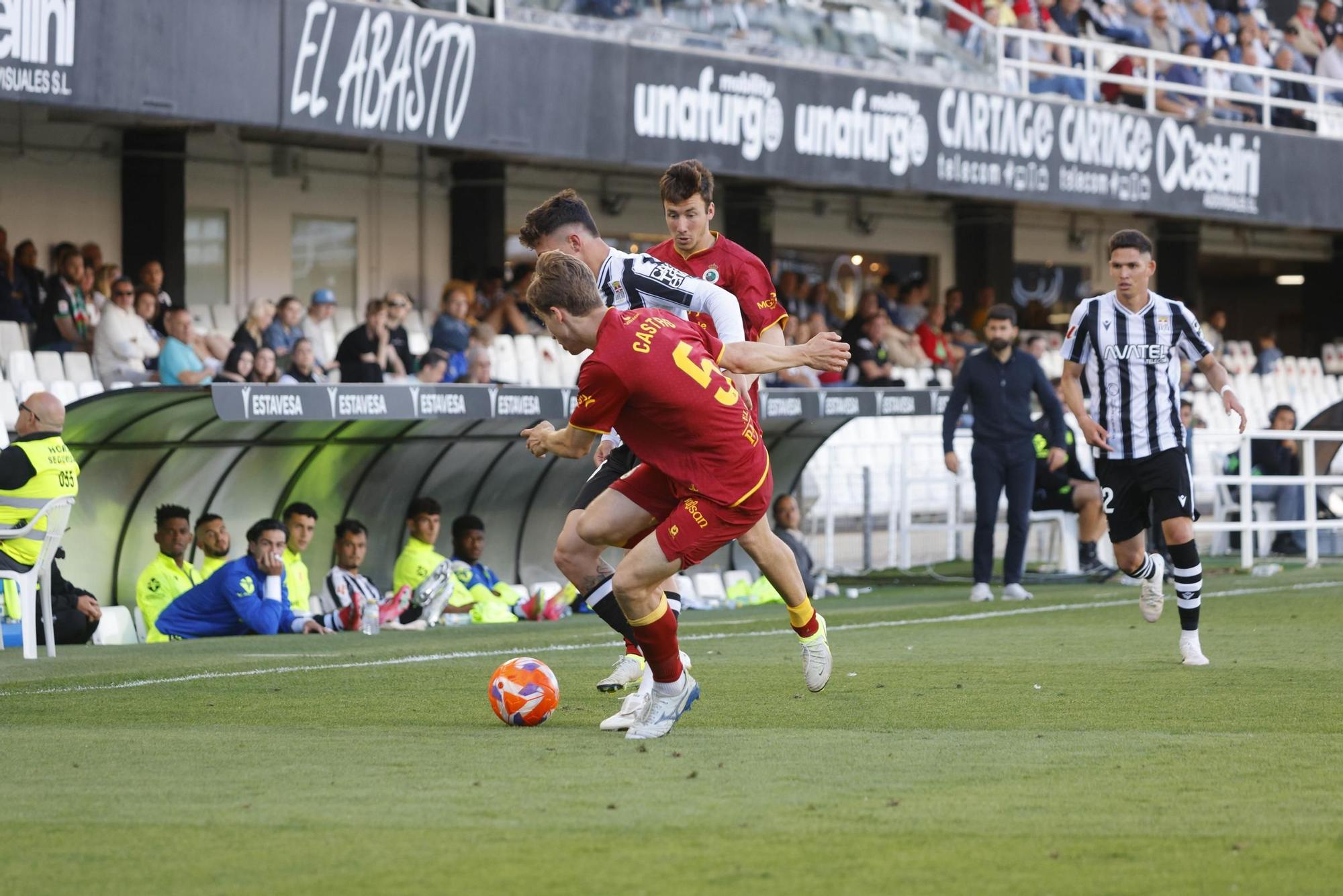 La victoria del FC Cartagena ante el Racing, en imágenes