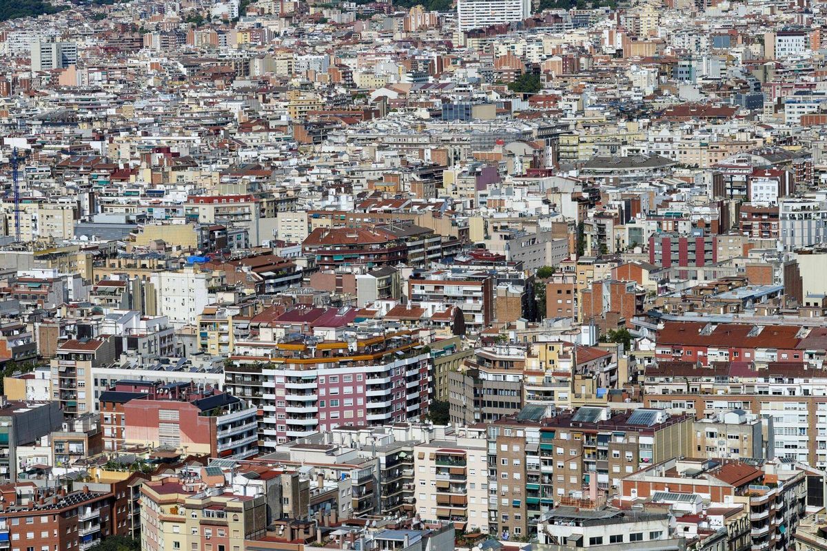 ¿Es pot prohibir la compra d’habitatge per especular? ¿Ho pot fer Catalunya? L’estudi en què es basa Illa