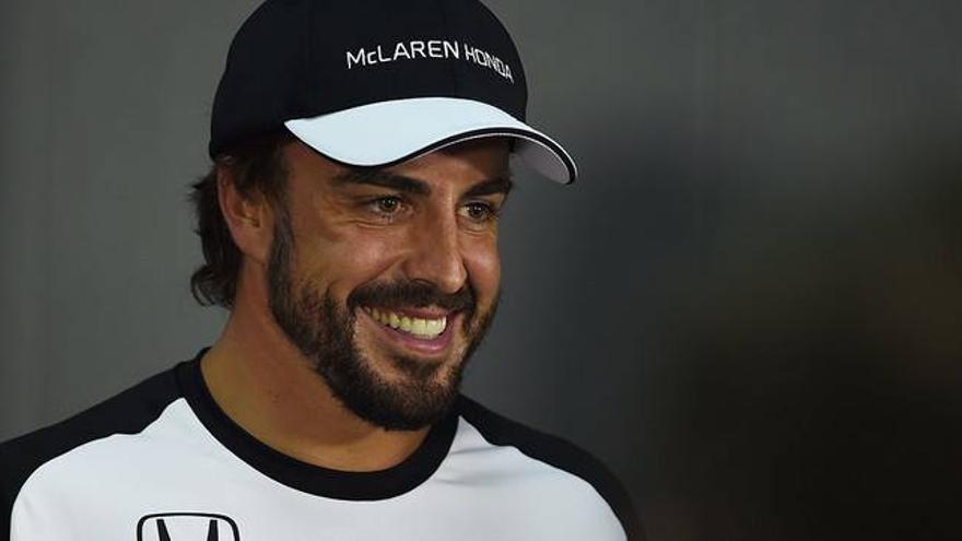 Alonso: &quot;Recuerdo todo el accidente. No me desperté en 1995 ni hablando en italiano&quot;