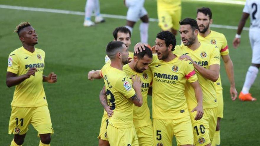 Alcácer y Parejo le dan la victoria al Villarreal ante el Valencia (2-1)