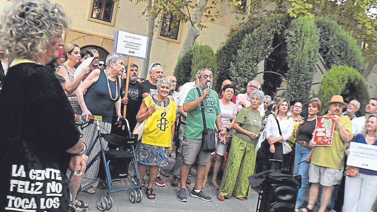 Murcia Housing Protesters March to San Esteban Demanding Protections - News Directory 3
