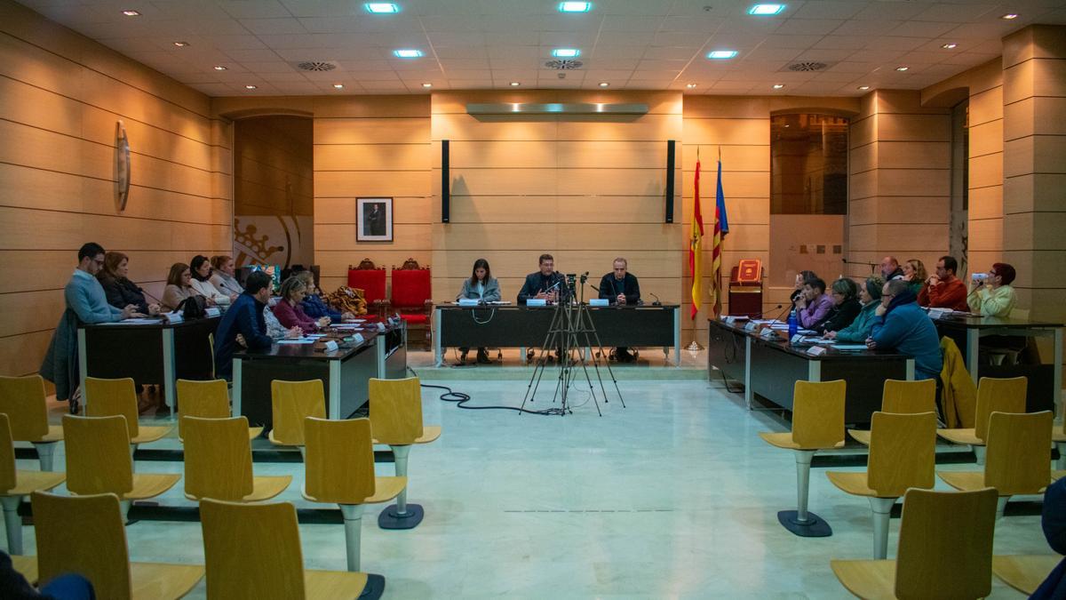 El gobierno mayoritario del PP aprueba los presupuestos de Alfafar.