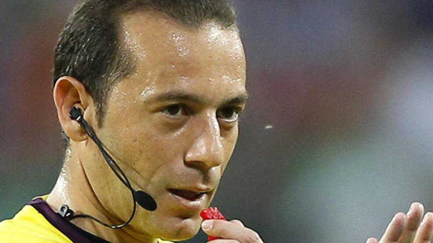 Cuneyt Cakir pitará el Portugal-España