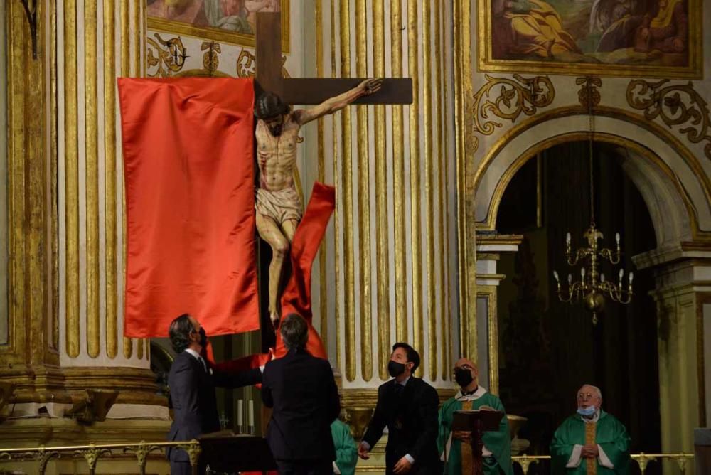 Reposición al culto del Cristo Mutilado tras su restauración