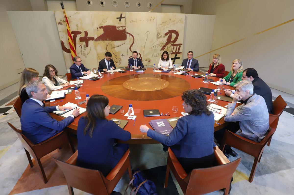 Pere Aragonès: «El cessament de la directora del CNI ni matisa ni resol la crisi»