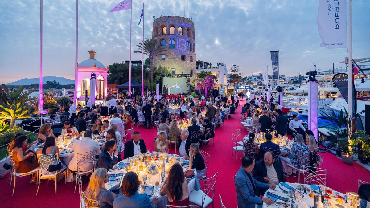 La exclusiva Gala Gastronómica contó un menú diseñado por el chef Mario Sandoval