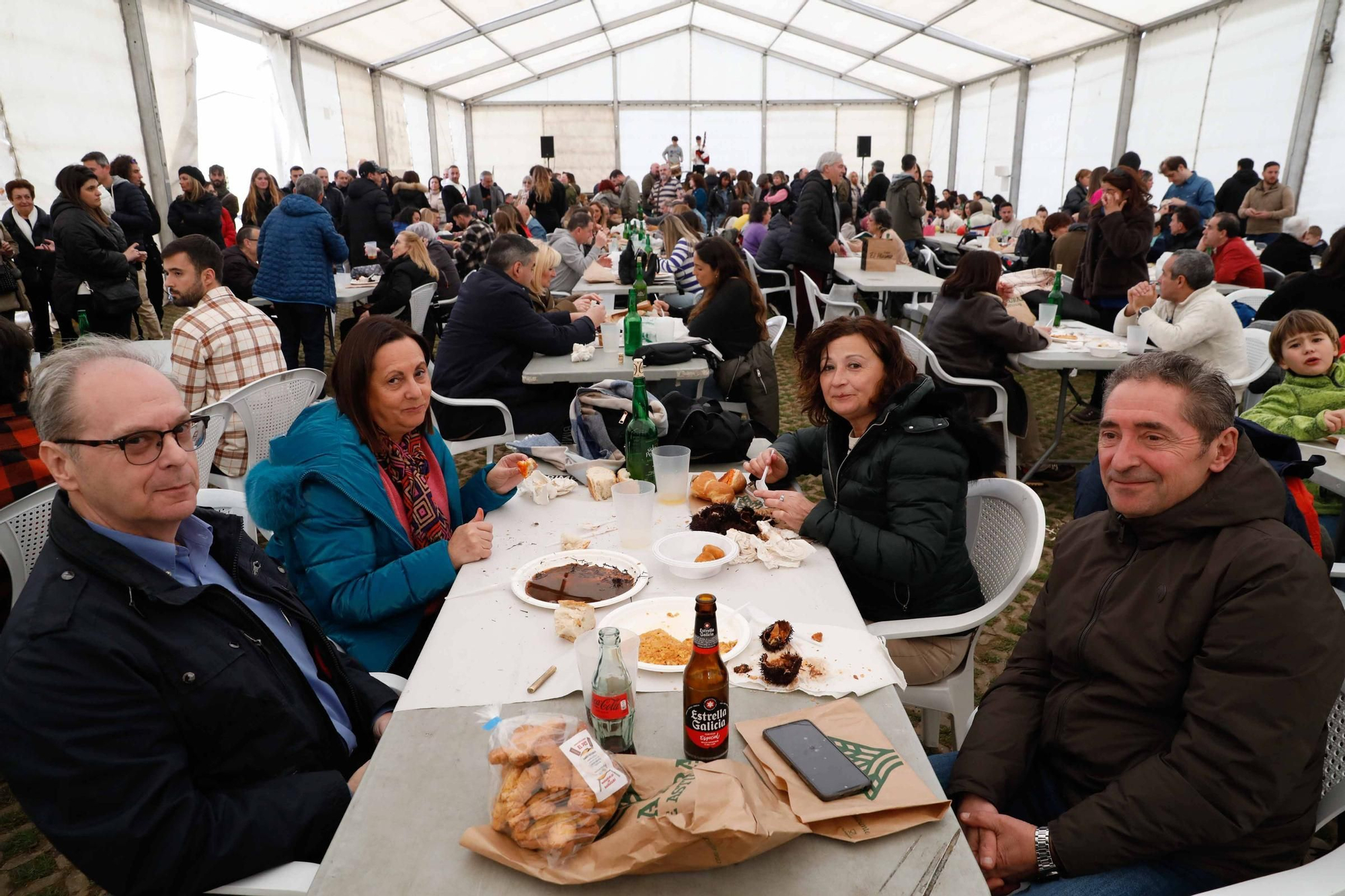 EN IMÁGENES: Así ha sido el festival del oricio de Bañugues