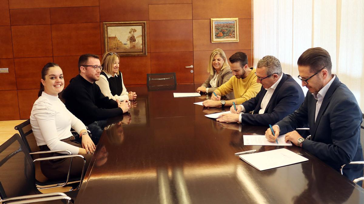 El Ayuntamiento de Benidorm, a través de la Concejalía de Fiestas, va a colaborar un año más con la Associació de Penyes ‘Verge del Sofratge’.