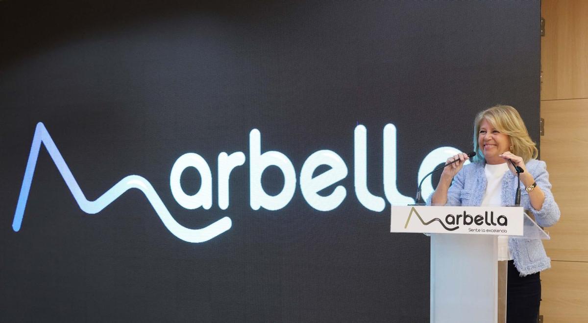 La alcaldesa, Ángeles Muñoz, ayer, en la presentación del nuevo vídeo promocional de Marbella.