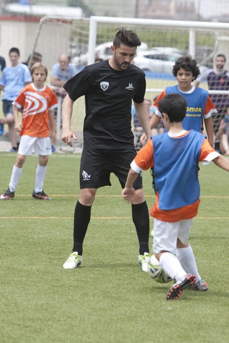 Inauguración de la escuela de fútbol de David Villa