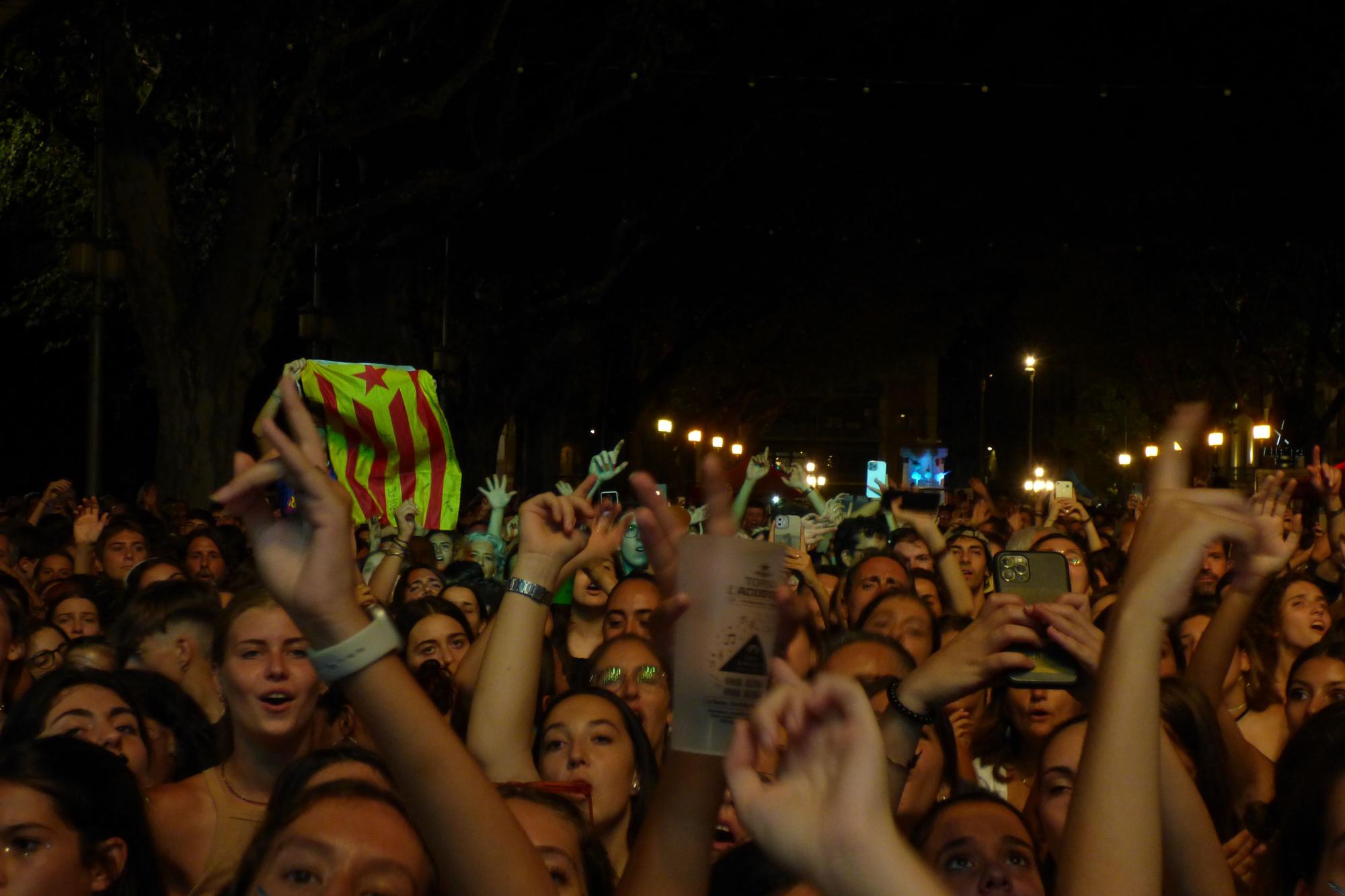 Figueres es desborda amb la tercera nit del festival acústica