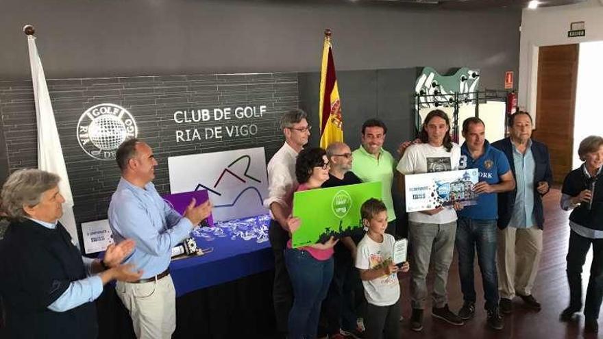 El Autonomus Oros de Marín, ganador de la Copa do Mar. // FdV