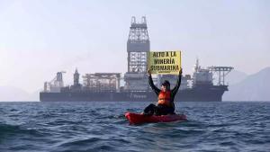 Protesta de Greenpeace contra la minería submarina.