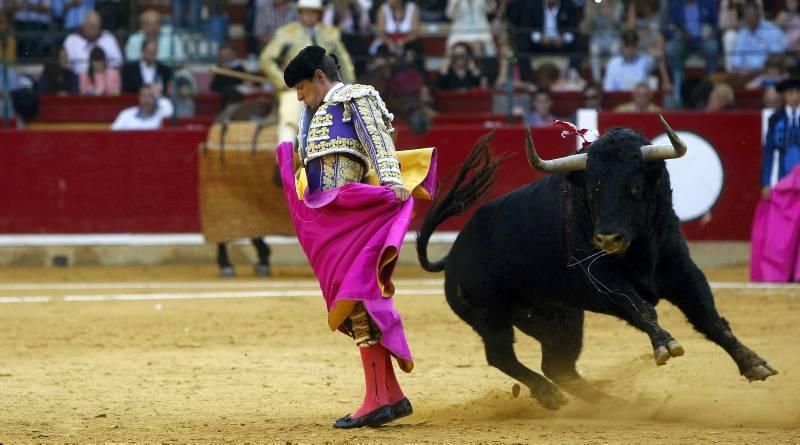 Toros: segundo día de Feria, lunes 12 de octubre de 2015