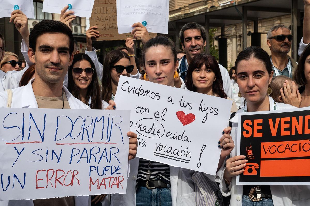 Protesta contra el Estatuto Marco promovido por el Minsiterio de Sanidad.