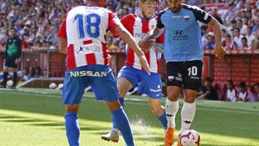 El Extremadura pierde en su visita al Sporting