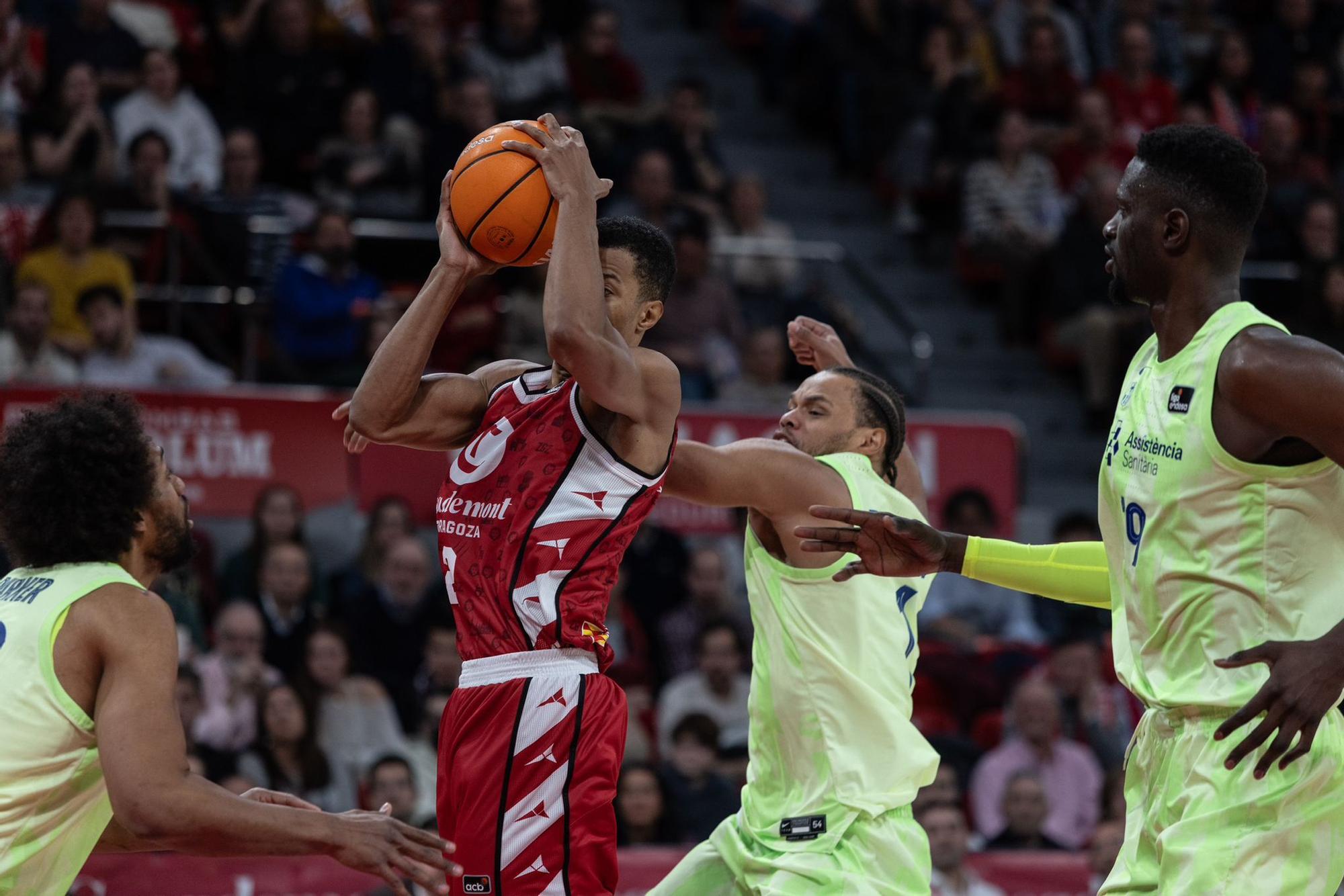 Así ha sido el partido entre el Casademont Zaragoza y el Barcelona