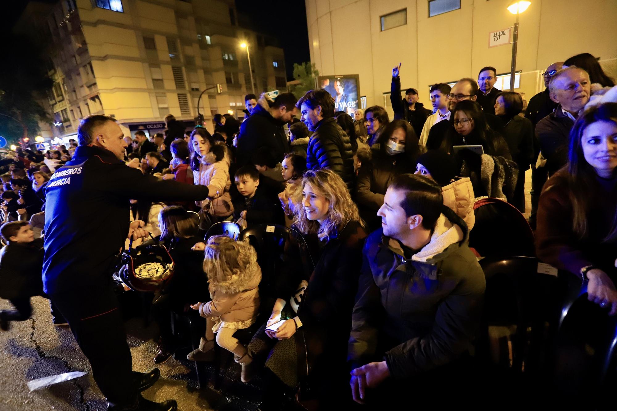 Los Reyes Magos desfilan por Murcia