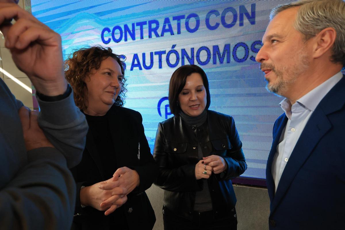 Acto de presentación del contrato de los autónomos del PP en Castellón