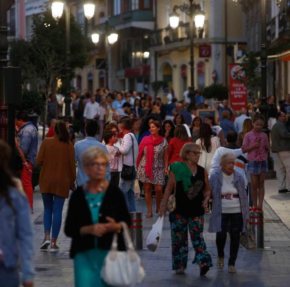 Avilés quiere implantar el modelo de Vitoria, donde sólo el 24% de los vecinos usa el coche