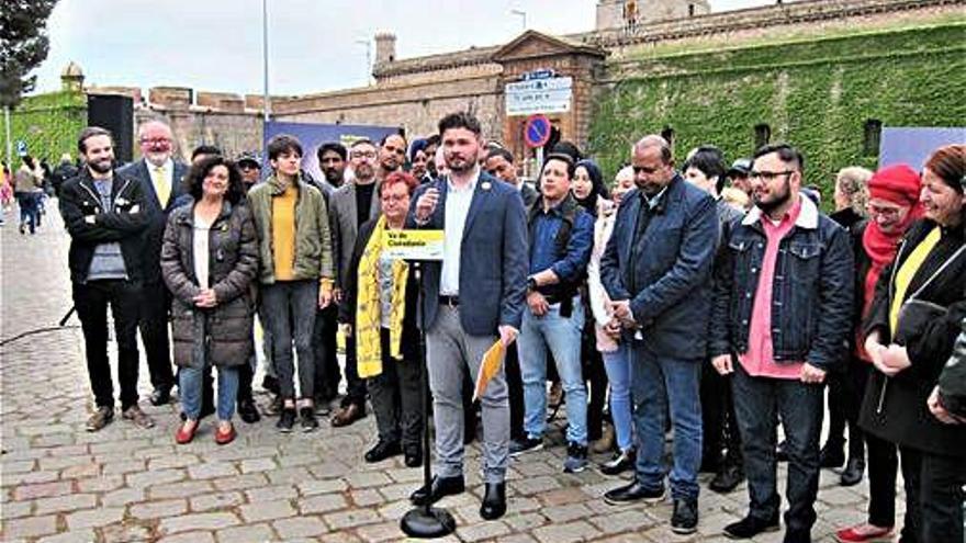 Gabriel Rufián va carregar contra Asens durant un míting a Barcelona.