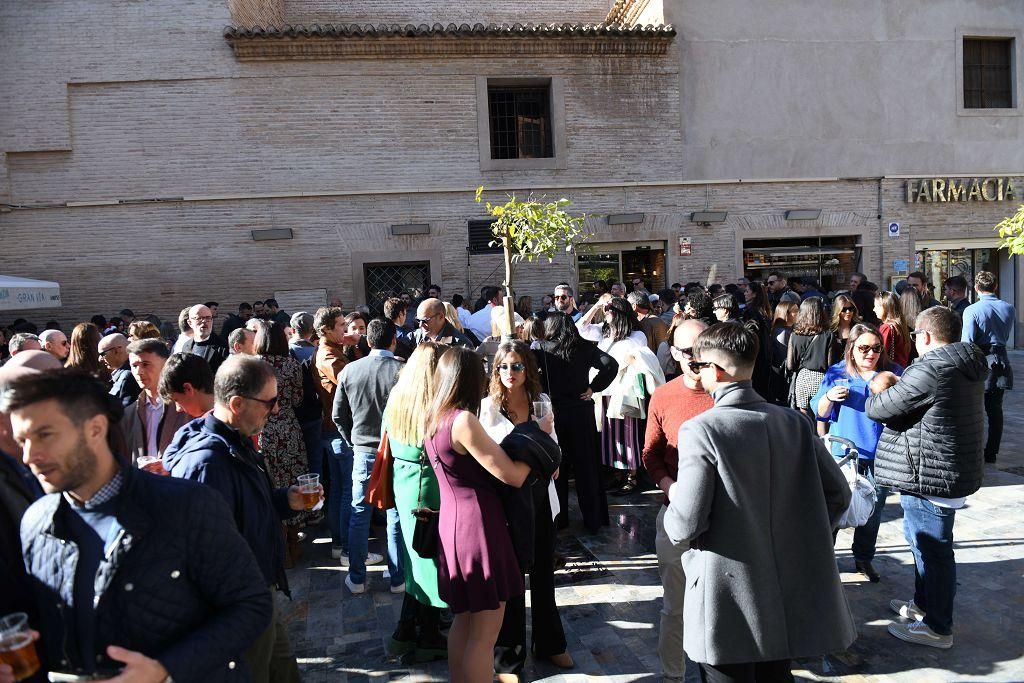 Murcia se echa a las calles durante el tardeo de Nochebuena