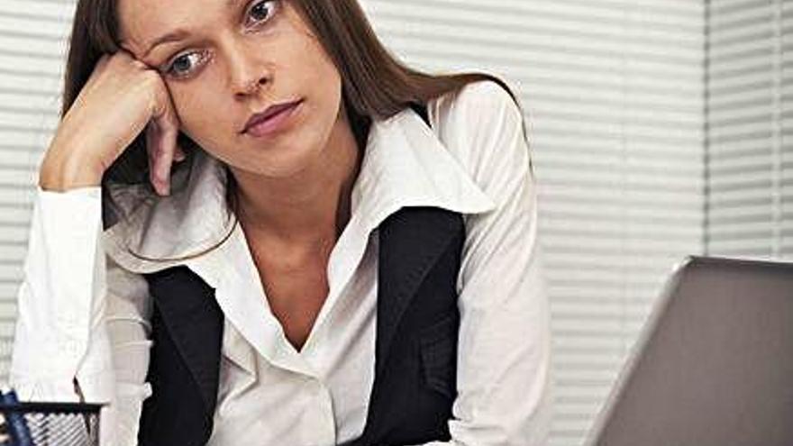 Dos de cada tres empleats amb contracte fix no són feliços.
