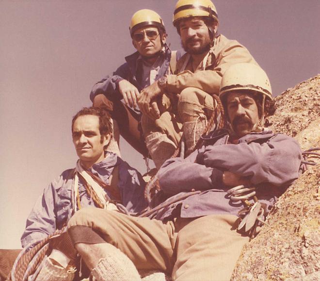 Carlos Soria en el Torreón de los Galayos (Gredos)