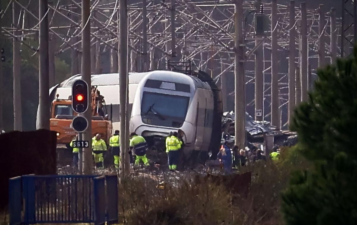 L’accident deixa 45 morts i es descarten més desapareguts