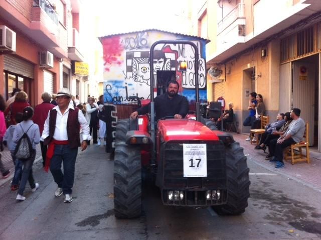 Desfile de Carrozas de San Isidro en Mula