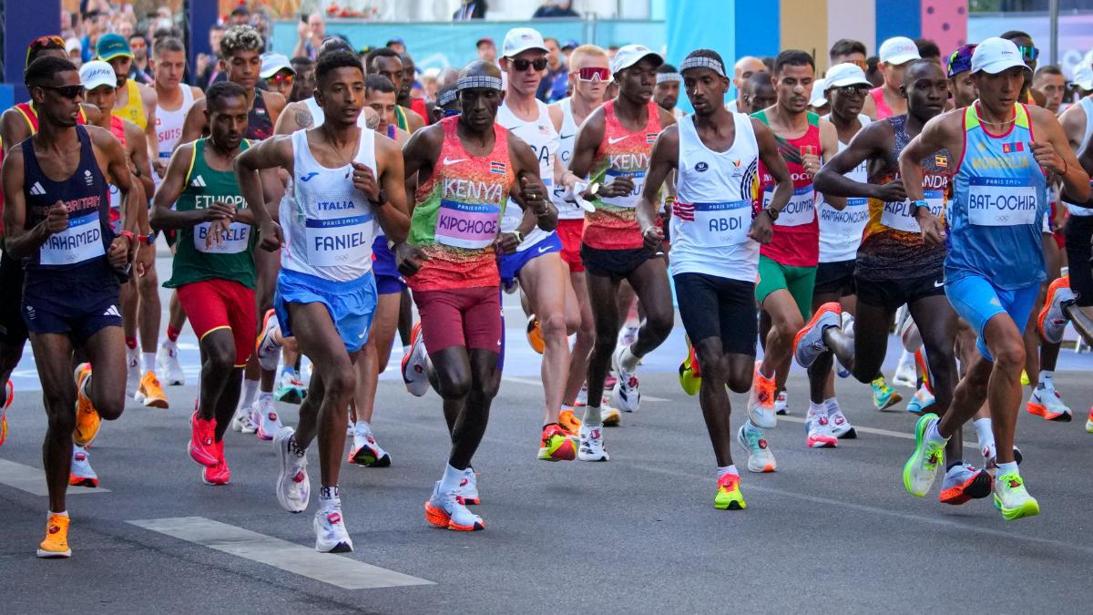 Kipchoge no confirmó si corrió en París su última maratón