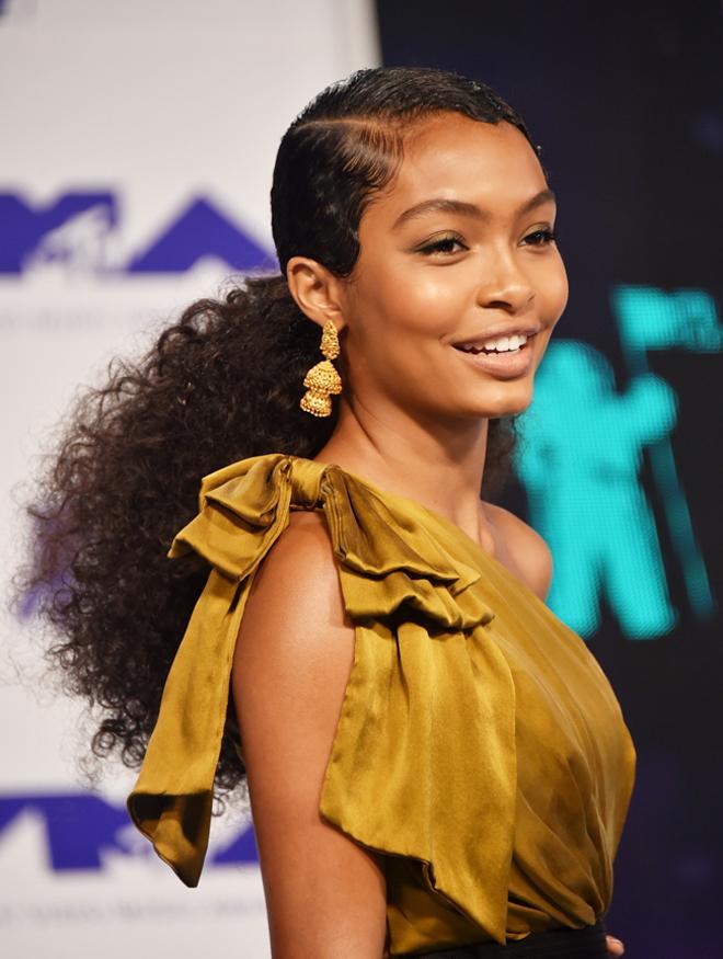 'Beauty look' de Yara Shahidi en los MTV Video Music Awards 2017