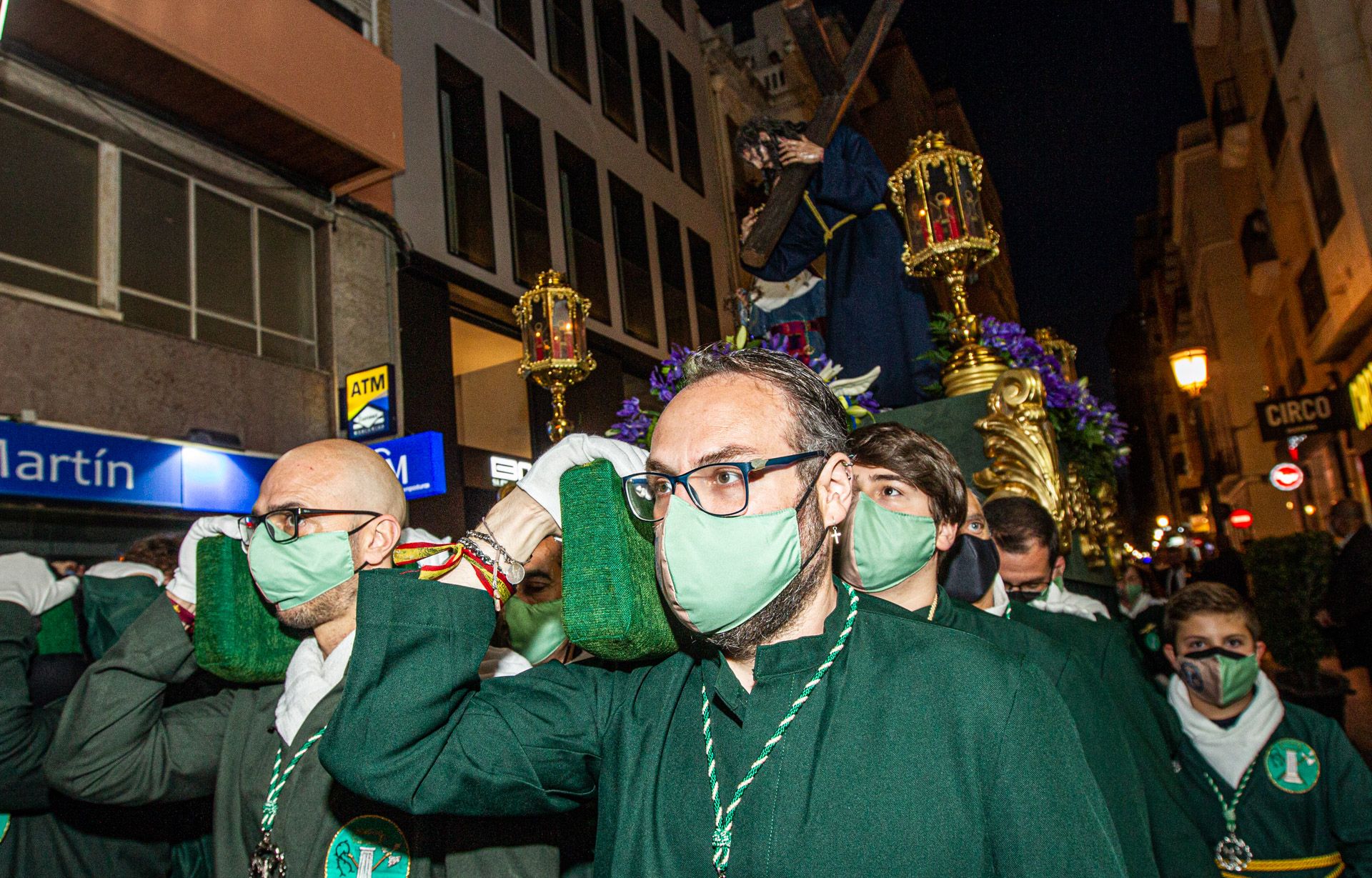 Cuatro Hermandades procesionan la tarde del Domingo de Ramos en Alicante