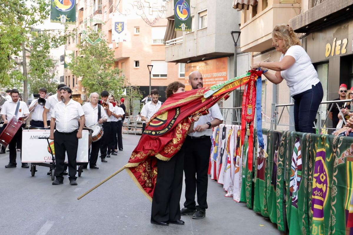 San Blas calienta motores para sus grandes días con la Entrada de Bandas